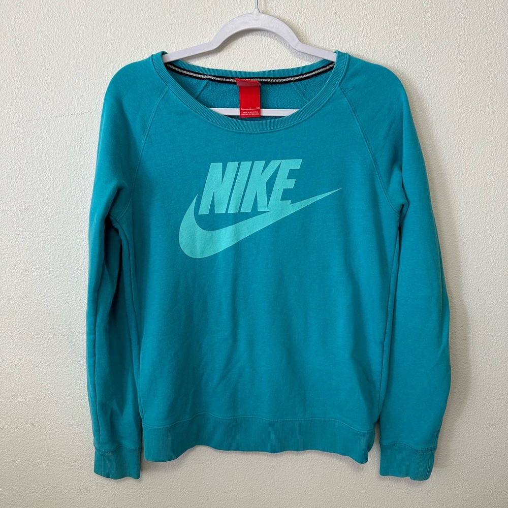 Nike sweater